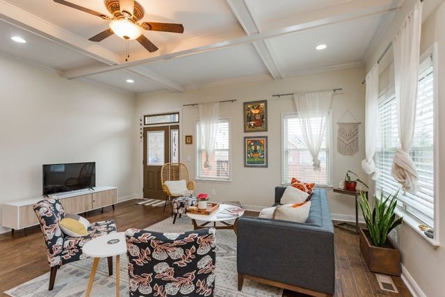 2016 14th Ave, N, Nashville, TN 37208