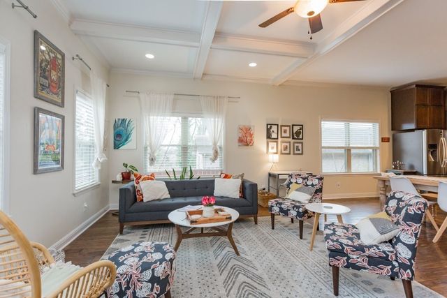 2016 14th Ave, N, Nashville, TN 37208