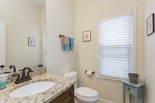 2016 14th Ave, N, Nashville, TN 37208