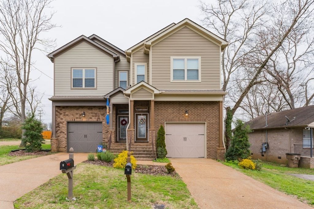 2016 14th Ave, N, Nashville, TN 37208