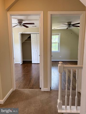 2421 RAMBLEWOOD DR, District Heights, MD 20747