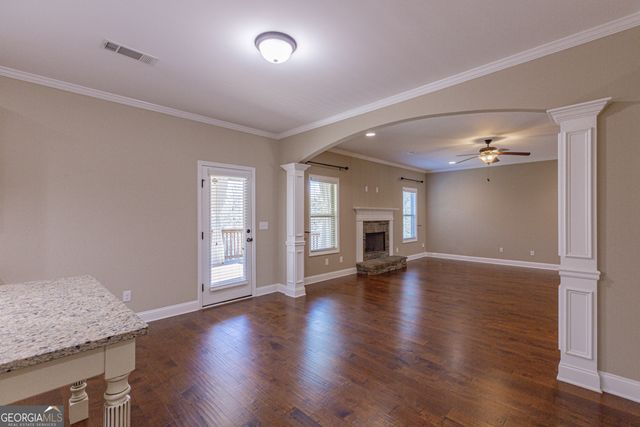 171 Walden Pond Trail, Senoia, GA 30276