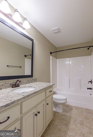 171 Walden Pond Trail, Senoia, GA 30276