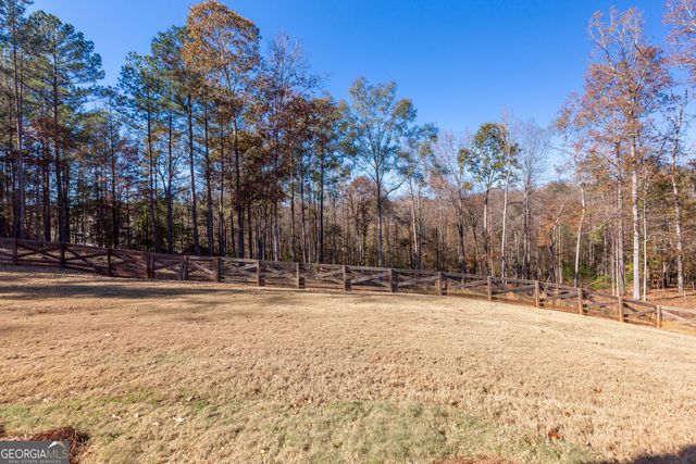 171 Walden Pond Trail, Senoia, GA 30276