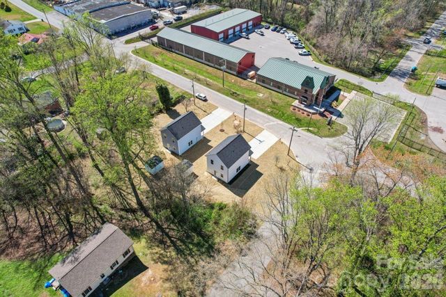 420 N 9th Street, Bessemer City, NC 28016