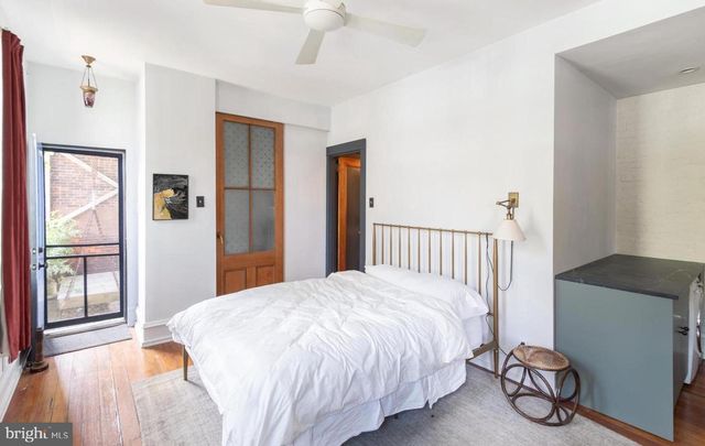1001 S 25TH ST, Philadelphia, PA 19146
