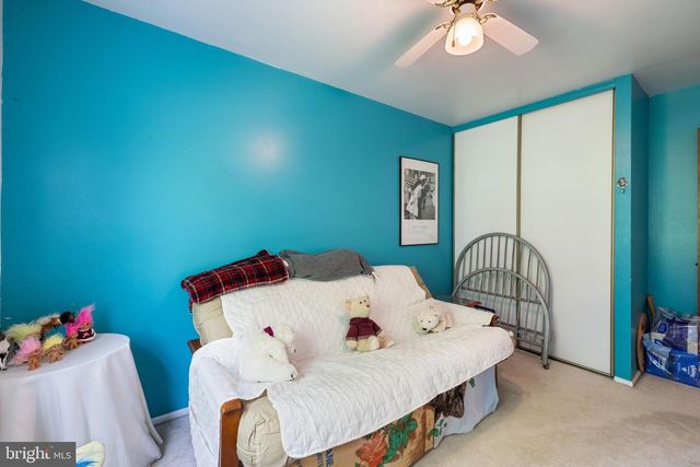 1820 PENNLAND CT, Lansdale, PA 19446