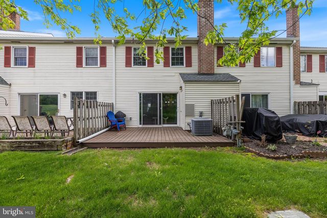 1820 PENNLAND CT, Lansdale, PA 19446