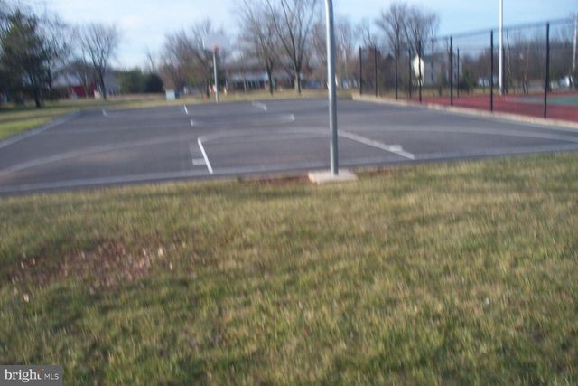 1820 PENNLAND CT, Lansdale, PA 19446