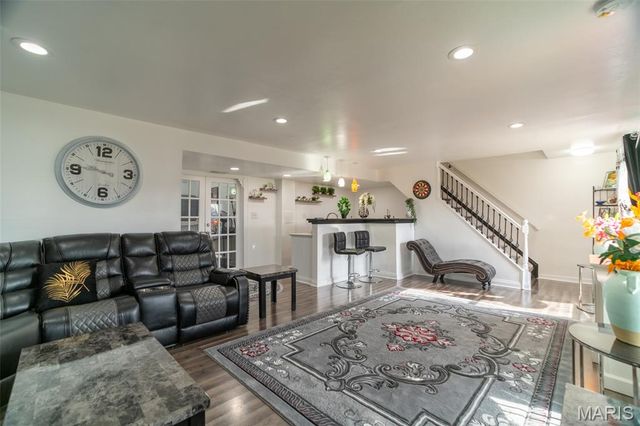 3558 Pearson Pointe Court, St Louis, MO 63129