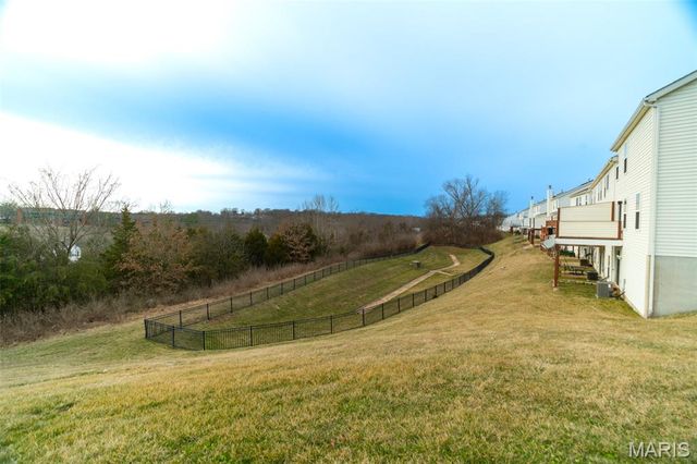 3558 Pearson Pointe Court, St Louis, MO 63129