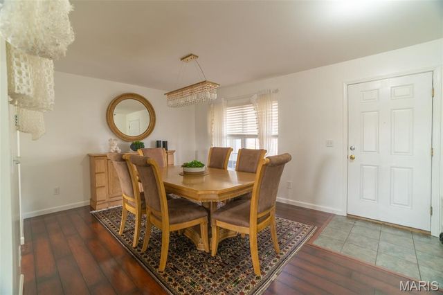 3558 Pearson Pointe Court, St Louis, MO 63129