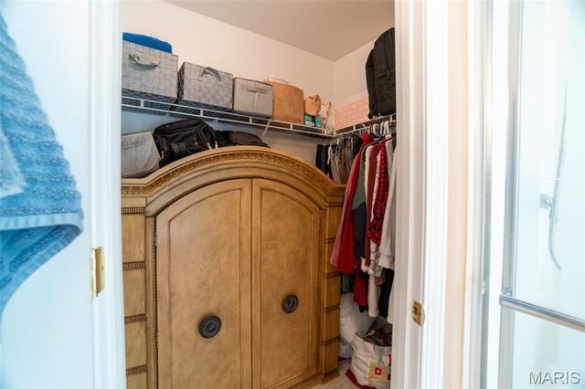 3558 Pearson Pointe Court, St Louis, MO 63129