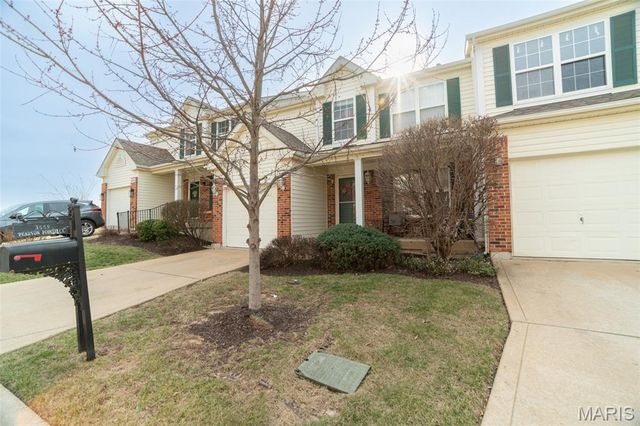3558 Pearson Pointe Court, St Louis, MO 63129
