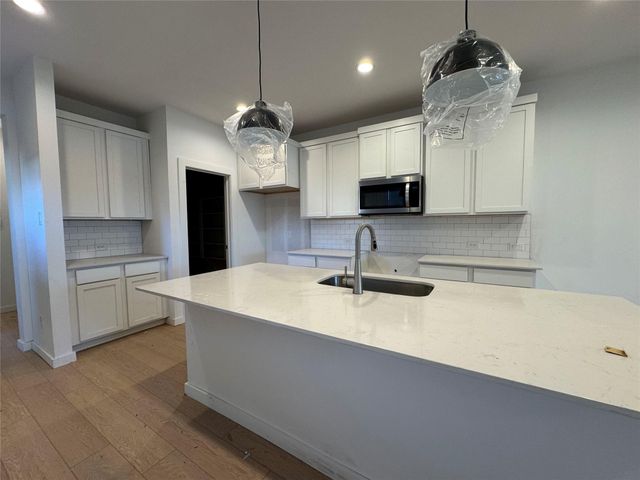 3227 Dennis Street, Houston, TX 77004