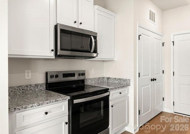 3413 Yorkshire Drive, Gastonia, NC 28052