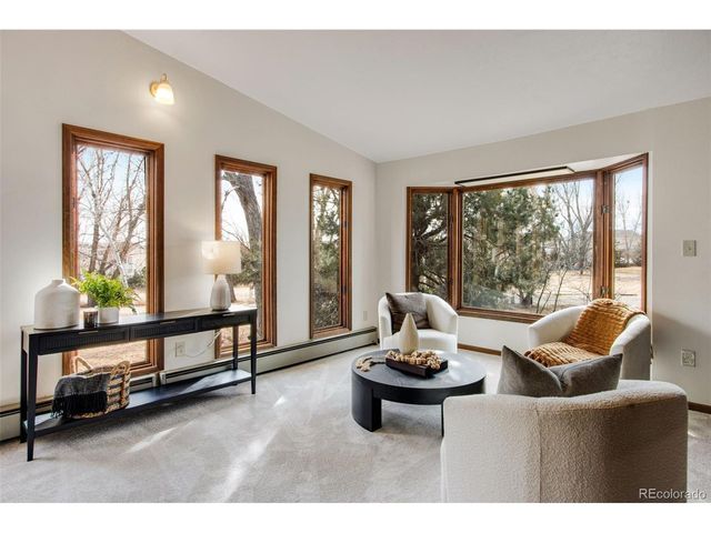 7512 Caren Cir, Loveland, CO 80534