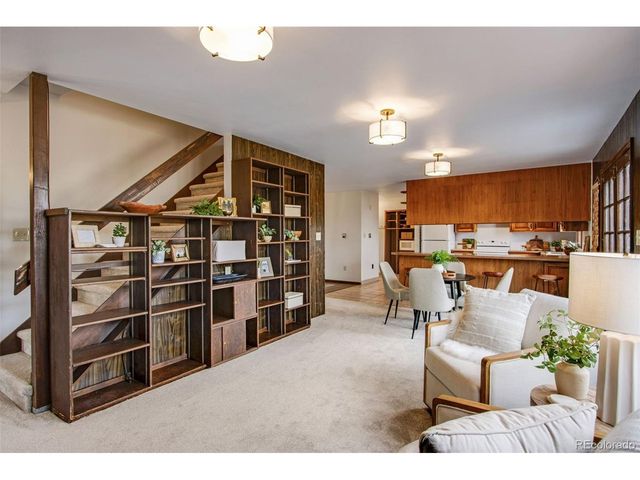 7512 Caren Cir, Loveland, CO 80534