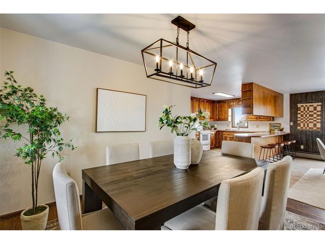 7512 Caren Cir, Loveland, CO 80534