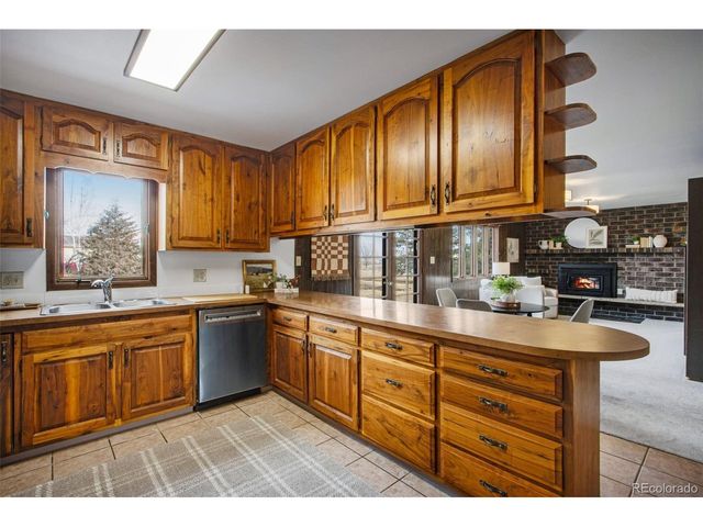 7512 Caren Cir, Loveland, CO 80534