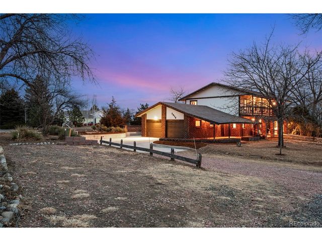 7512 Caren Cir, Loveland, CO 80534