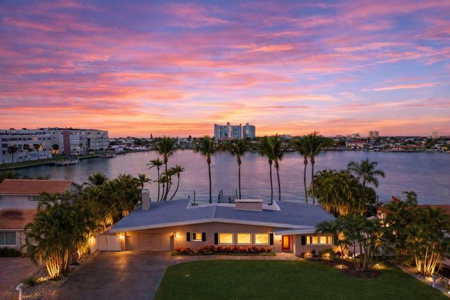 225 55TH AVENUE, St Pete Beach, FL 33706