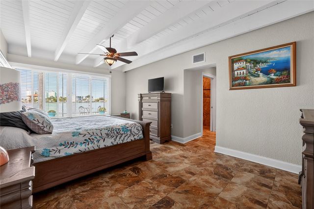 225 55TH AVENUE, St Pete Beach, FL 33706