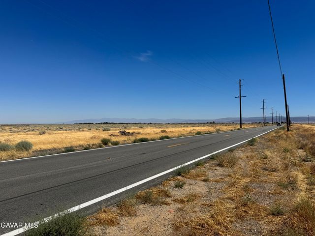 Cor Avenue 90th Stw & A12 Street, Lancaster, CA 93536