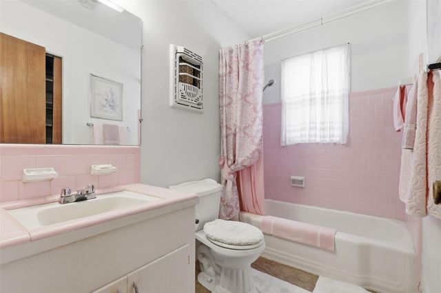 5707 Waltrip Street, Houston, TX 77087