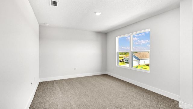 112 Albatross St, Cantonment, FL 32533