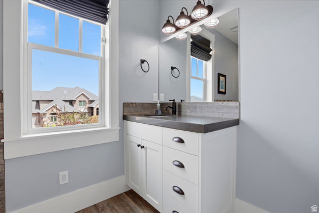 1229 W PEACOCK MIDGE DR, Bluffdale, UT 84065