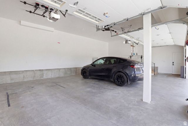 1229 W PEACOCK MIDGE DR, Bluffdale, UT 84065