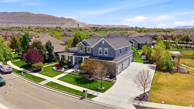 1229 W PEACOCK MIDGE DR, Bluffdale, UT 84065