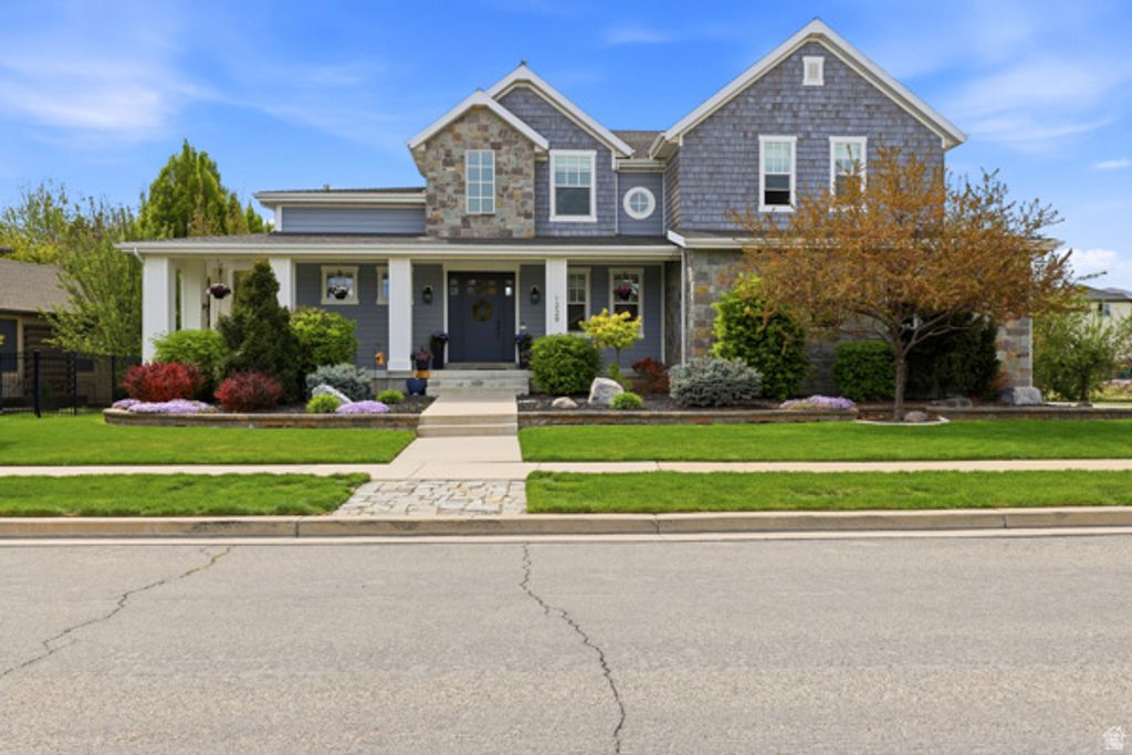 1229 W PEACOCK MIDGE DR, Bluffdale, UT 84065