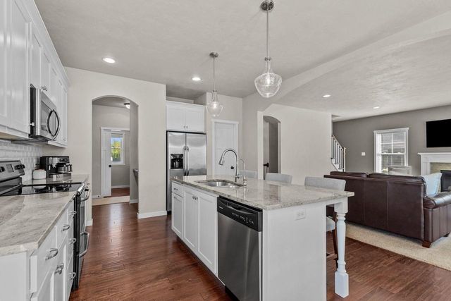 W5063 NATURES WAY DRIVE, Sherwood, WI 54169