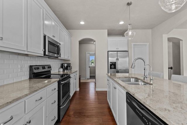 W5063 NATURES WAY DRIVE, Sherwood, WI 54169