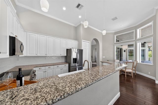 6897 NW 107th Terrace, Parkland, FL 33076