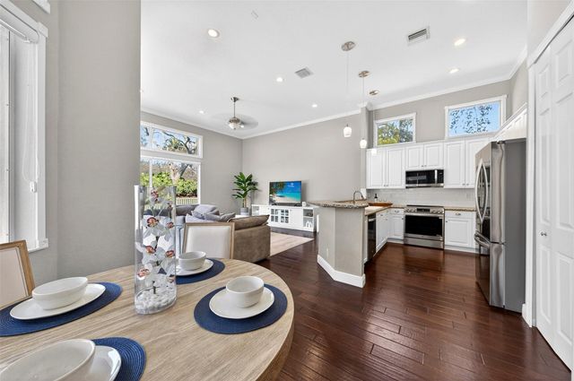 6897 NW 107th Terrace, Parkland, FL 33076