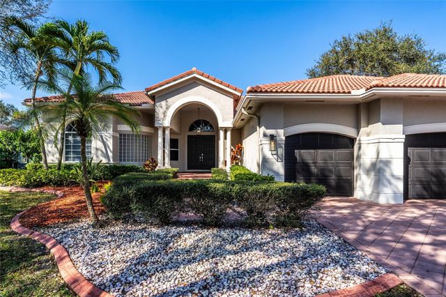 6897 NW 107th Terrace, Parkland, FL 33076