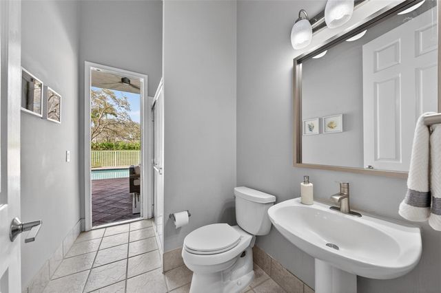 6897 NW 107th Terrace, Parkland, FL 33076