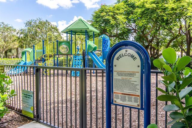 6897 NW 107th Terrace, Parkland, FL 33076