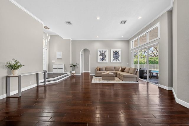 6897 NW 107th Terrace, Parkland, FL 33076