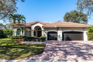 6897 NW 107th Terrace, Parkland, FL 33076