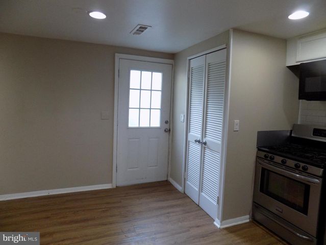 919 PLAYFORD LN, Silver Spring, MD 20901