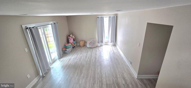 919 PLAYFORD LN, Silver Spring, MD 20901