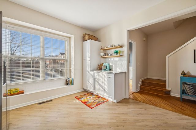 7252 Highway 70 S Apt 706, Nashville, TN 37221