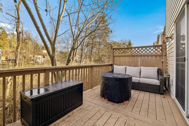 7252 Highway 70 S Apt 706, Nashville, TN 37221