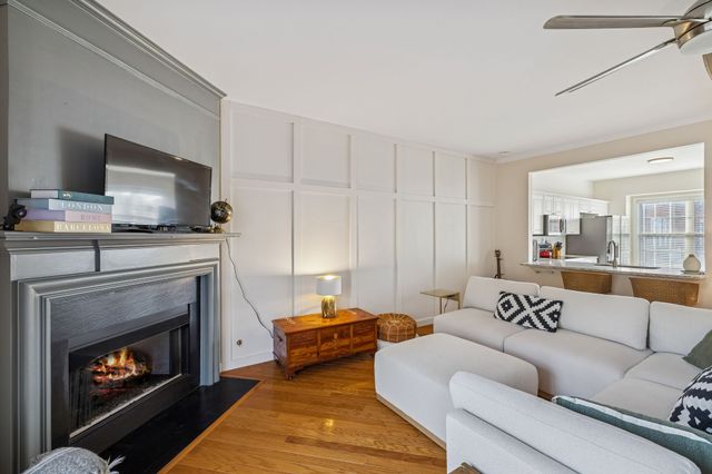 7252 Highway 70 S Apt 706, Nashville, TN 37221