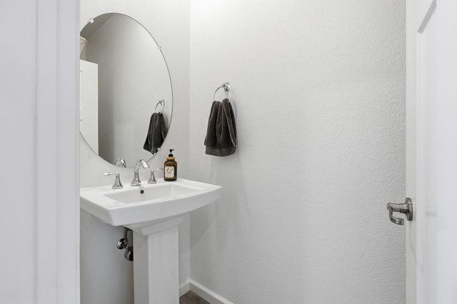 3871 Ivan Way, Rancho Cordova, CA 95742
