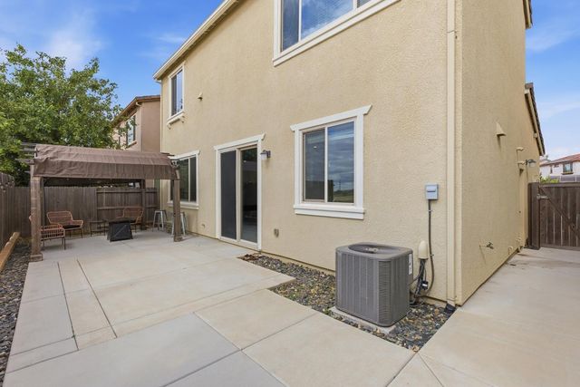 3871 Ivan Way, Rancho Cordova, CA 95742